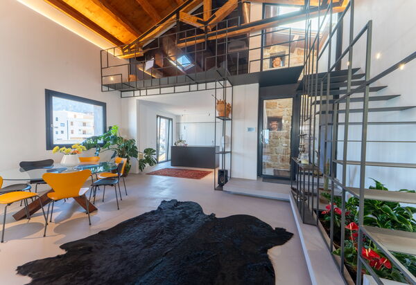 Punta Marina Luxury House: Esszimmer, Wohnzimmer