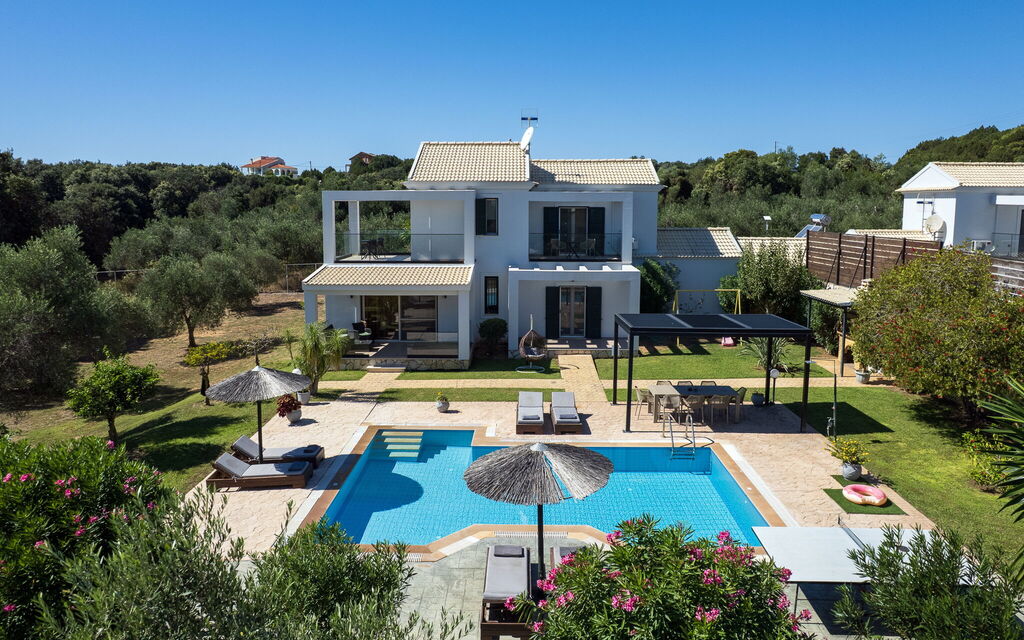 Villa Carreta: all'aperto, Esterni, Giardino, Piscina