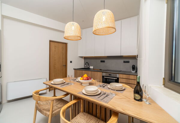 Lofos Horizon Villa: Dining Room, Kitchen