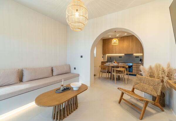 Lofos Horizon Villa: Living Room