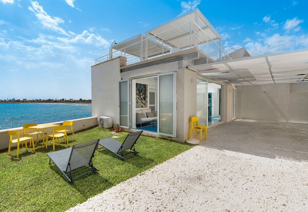 Montalbano Suite: Extérieur, Extérieurs, Vues