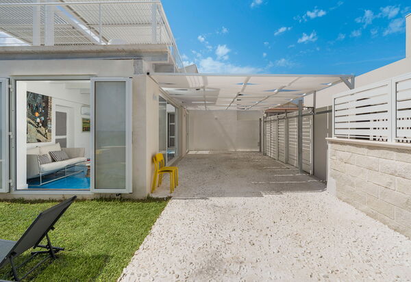 Montalbano Suite: Extérieur, Extérieurs