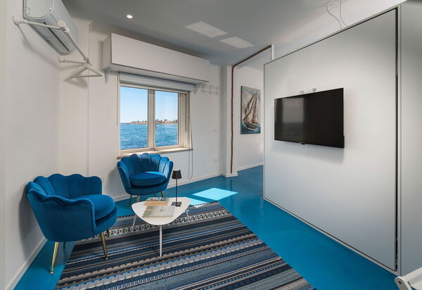 Montalbano Suite: Autre salle