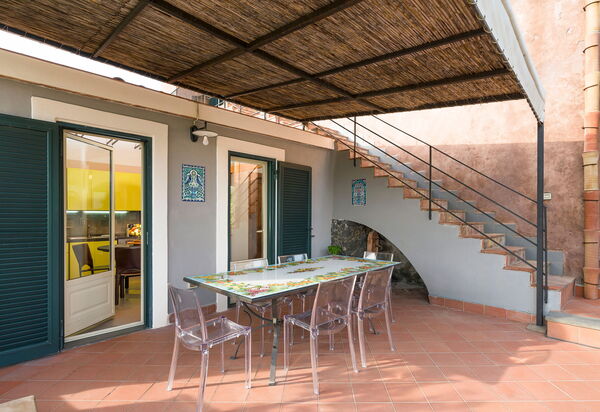 Villa Saracina: Außen, Balkon / Terrasse / Patio, Draussen