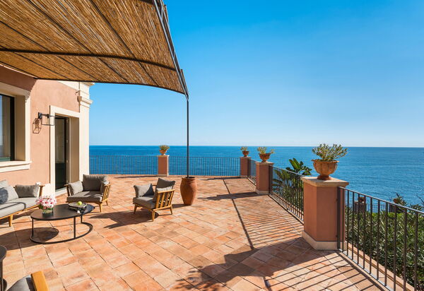 Villa Continella: Altan / terrasse / gårdhave, Udendørs, Udvendige, Visninger