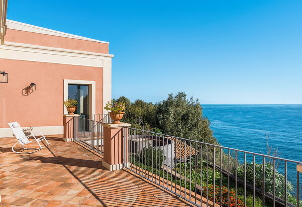 Villa Continella: Altan / terrasse / gårdhave, Udendørs, Udvendige