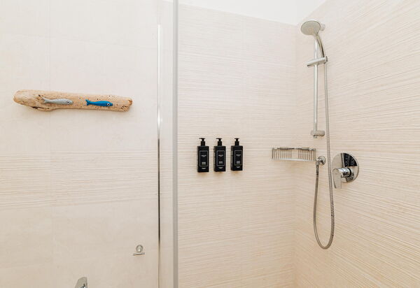 Villa Marinella: Ванная комната