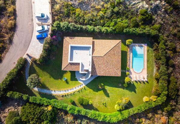 Villa Marinella: бассейн