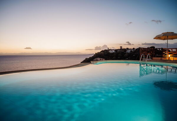 Villa Atlantide: бассейн, Взгляды