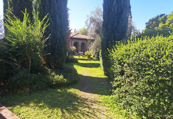 Podere Peteglia: Extérieur, Extérieurs, Jardin