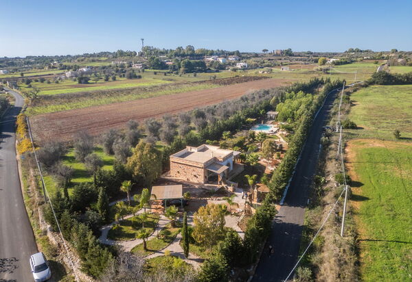 Villa Renedda: Взгляды