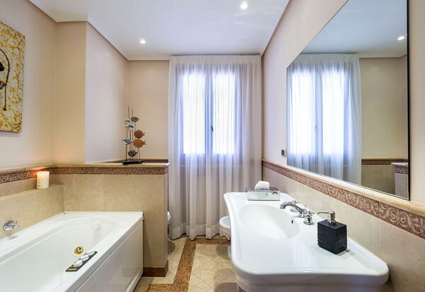 Villa Profumo D'Oriente: Ванная комната