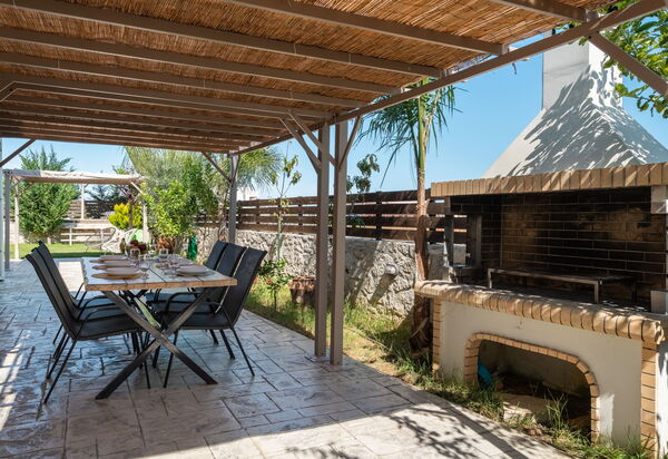 Villa Olympia: Altan / terrasse / gårdhave, Udendørs, Udvendige