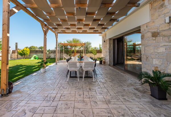 Villa Olympia: Altan / terrasse / gårdhave, Have, Udendørs, Udvendige