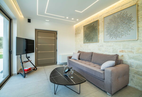 Villa Vasilissa: Living Room