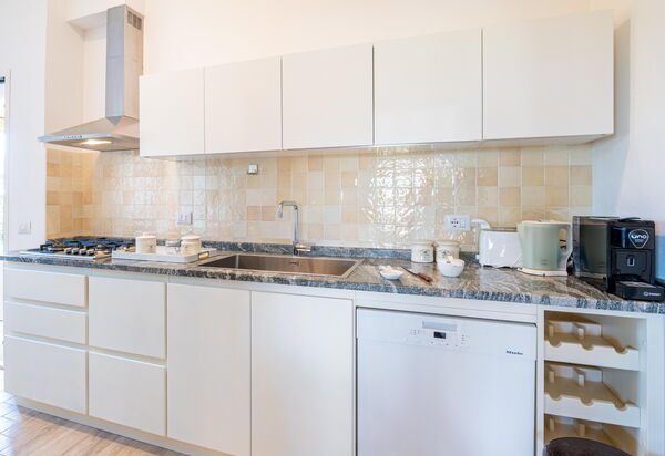 Villa Zephyros: Cuisine