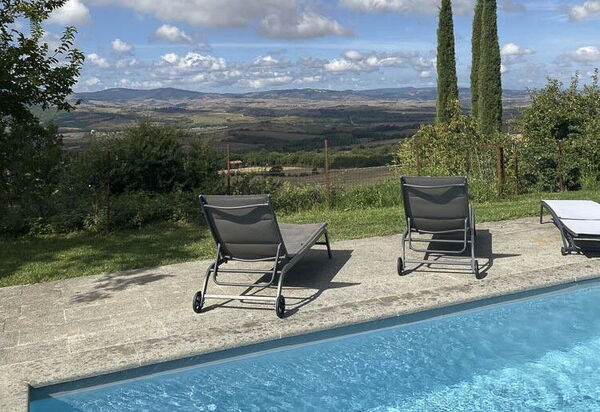 Podere i Prati: бассейн, Открытый, Экстерьеры