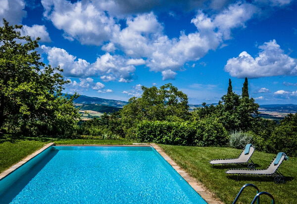 Podere i Prati: бассейн, Открытый, Сад, Экстерьеры