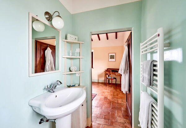 Podere i Prati: Ванная комната