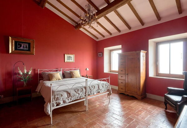 Podere i Prati: Спальня