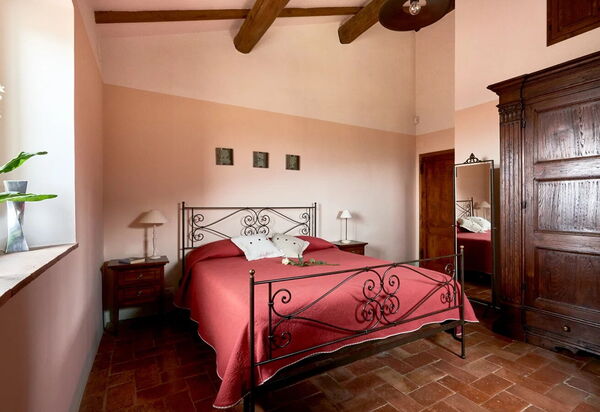 Podere i Prati: Спальня