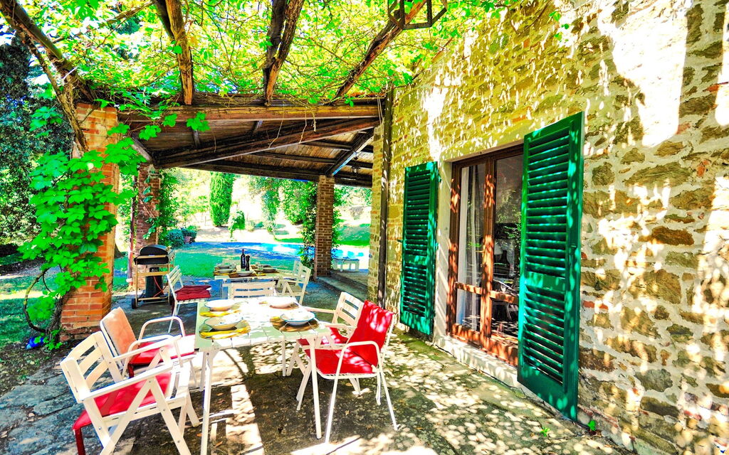 Villa Ulivacci: all'aperto