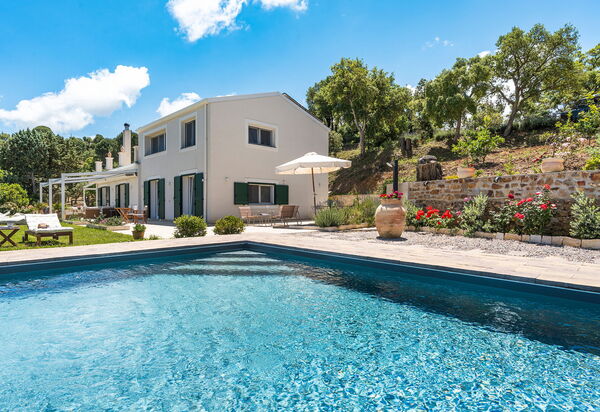 Casita: Building Exterior, Garden, Outdoor, Pool