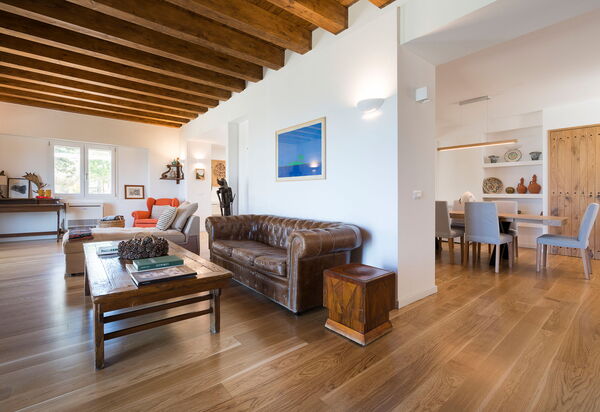 Casita: Living Room