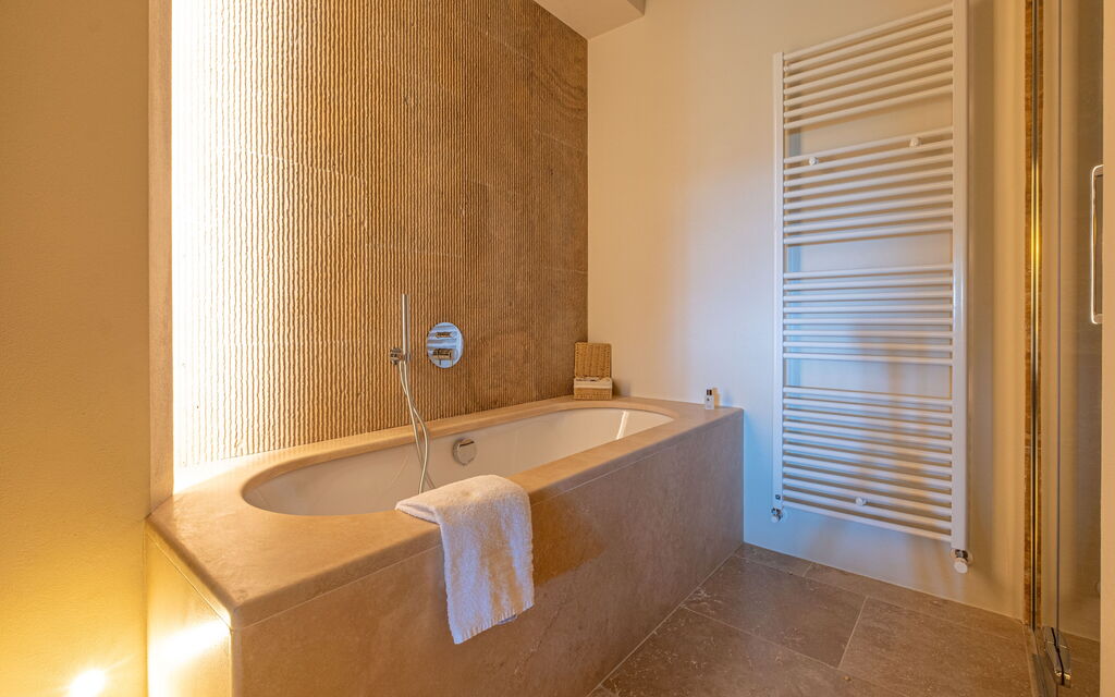 Villa Roseto: Bathroom