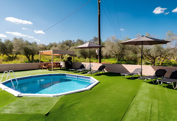 Villa Pasiphae: Have, pool, Udendørs, Udvendige