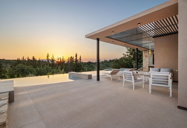 Villa Melia: бассейн, Взгляды, Открытый, Экстерьеры