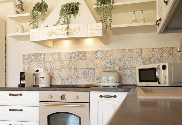 Villa Calanthia: Kitchen